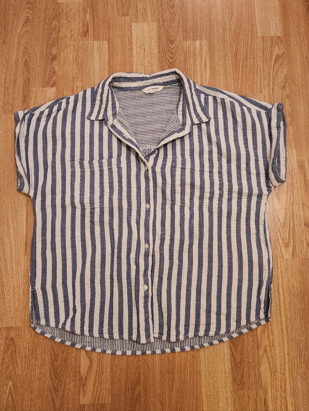 Lucky Brand Short Sleeve Button Down Up Striped Blouse Top Blue White Medium